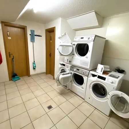 Salute 117 Apartment *