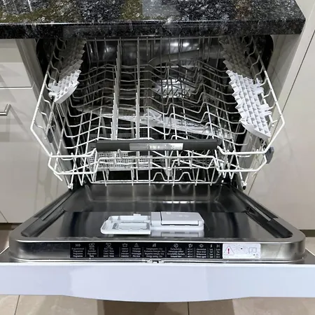 Apartment Salute 117