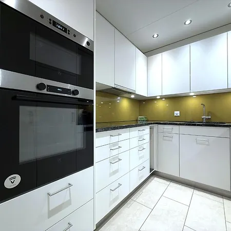 Lägenhet Salute 117 *