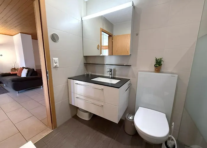 Salute 117 公寓 洛伊克巴德